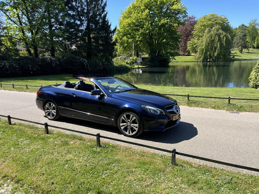 Mercedes-Benz E-Klasse E200 Cabrio A7 2014 Blauw, Auto's, Mercedes-Benz, Achterwielaandrijving, 1800 kg, Zwart, 4 cilinders