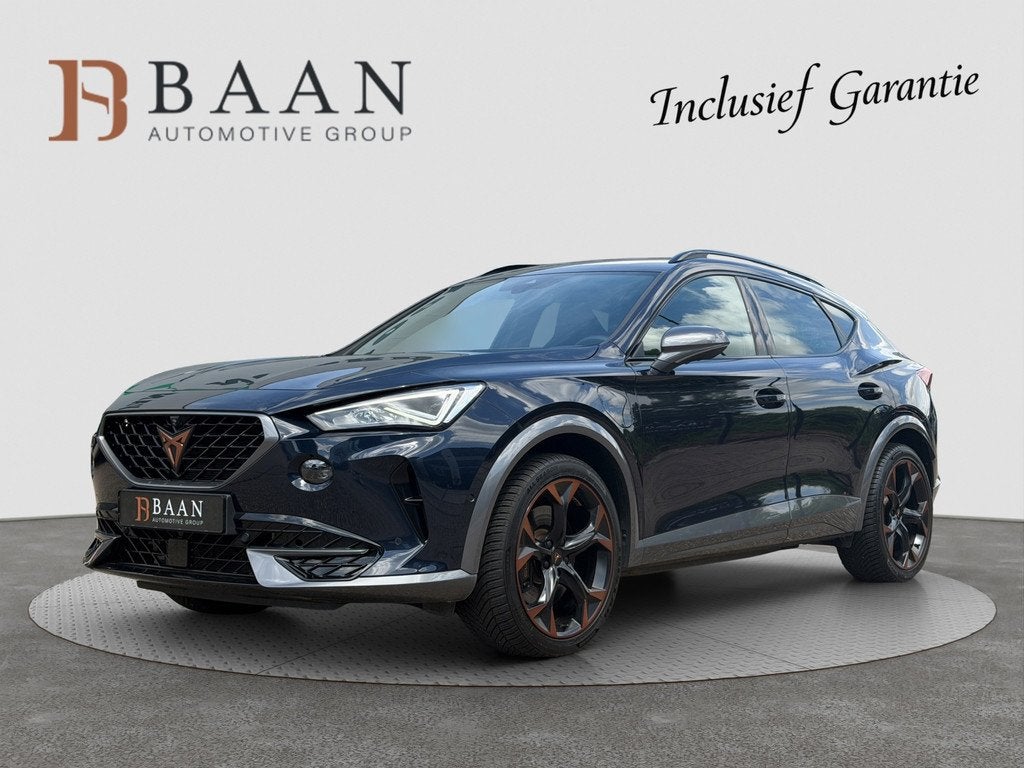 CUPRA Formentor 1.4 e-Hybrid VZ Copper|Asphalt Blue|EL.Trekh, Auto's, Cupra, Gebruikt, Zwart, 4 cilinders, Formentor