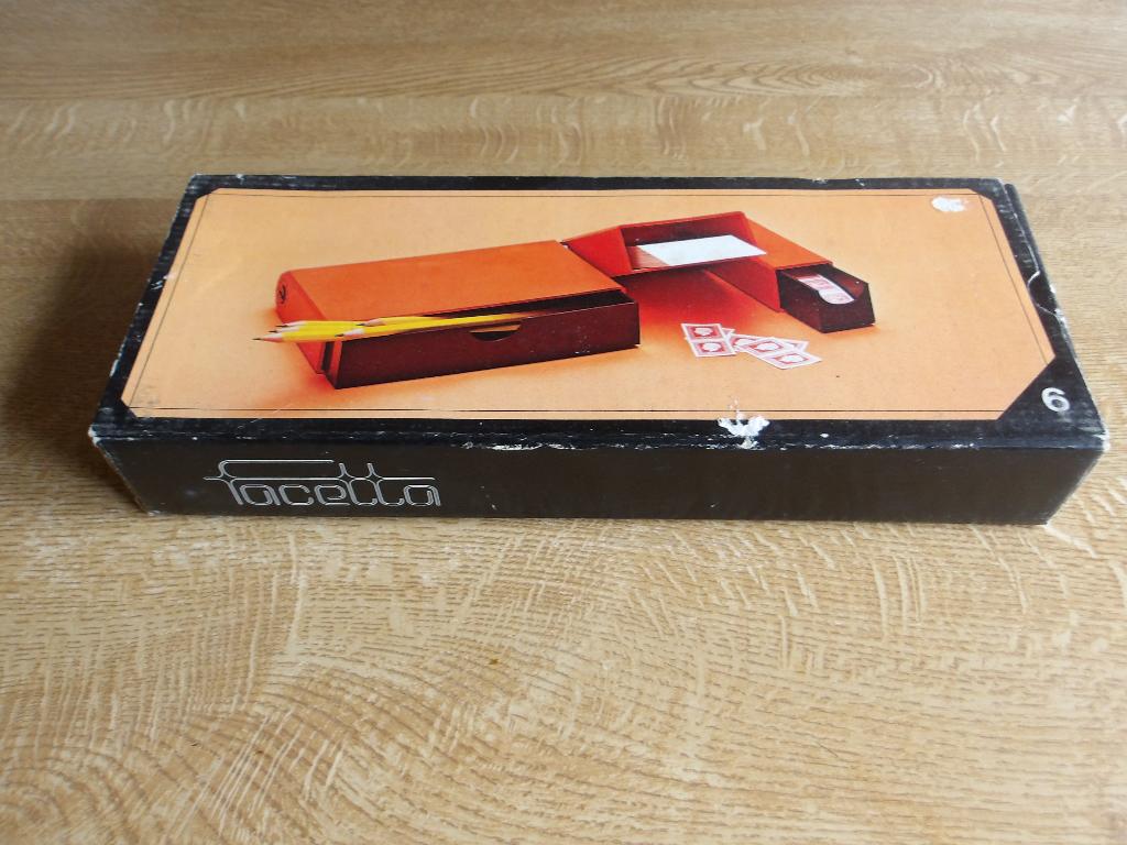 Facetta buro set bureau oranje zwart Italie design kunststof, Ophalen of Verzenden