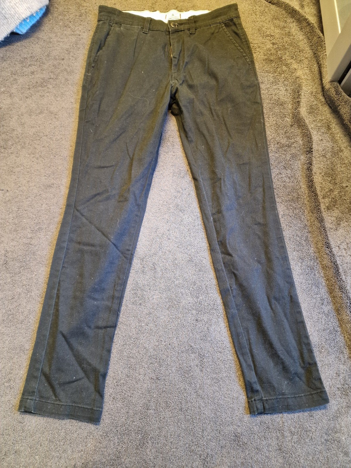 Nette zwarte heren chino broek mt S, Chino, Zwart, Ophalen of Verzenden, Zo goed als nieuw