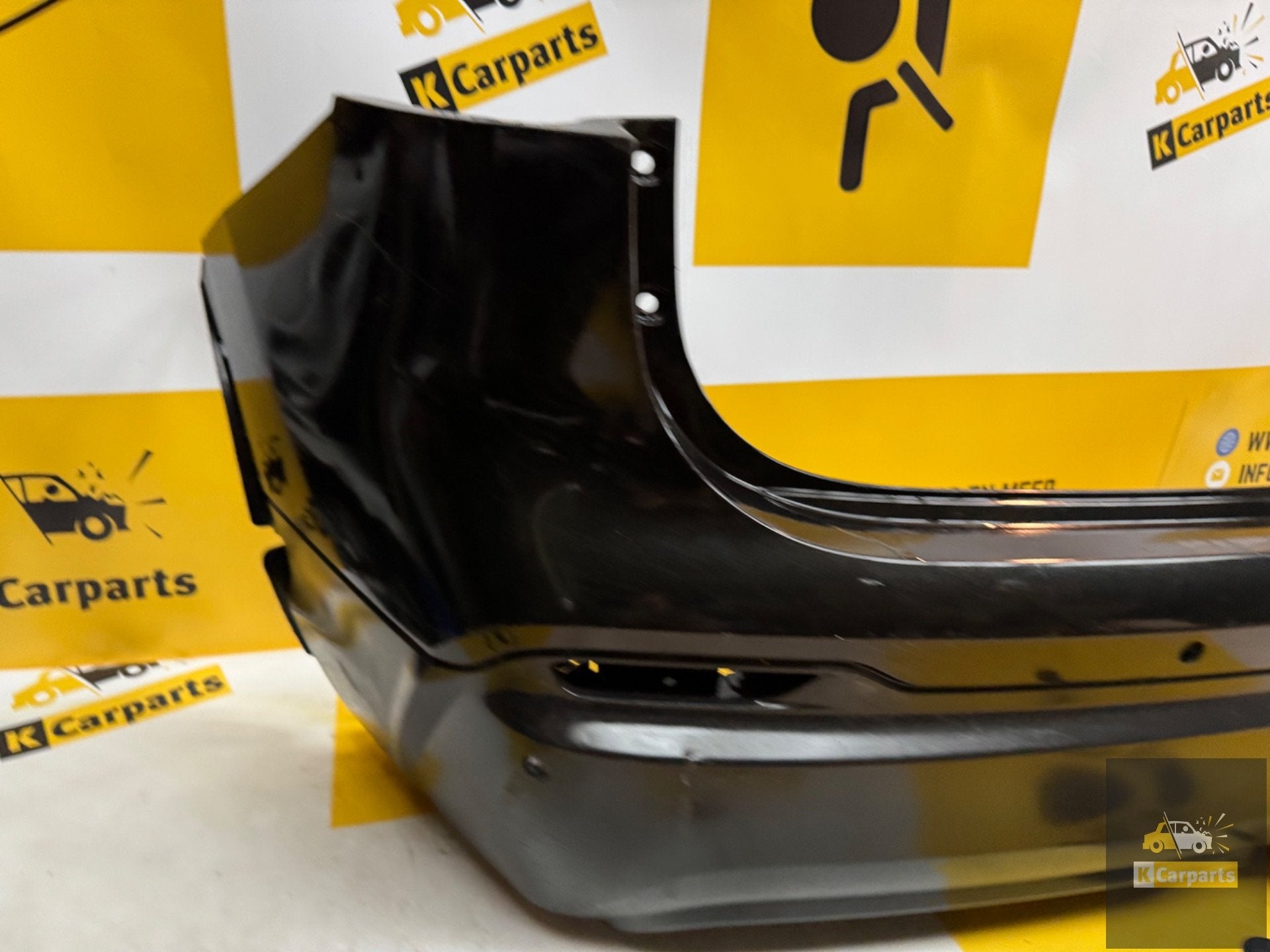 Nissan Qashqai Achterbumper 2017-2021 85022HV00H Origineel, Takashima 1-chome 1-1
220-8686  Yokohama, Ophalen of Verzenden, Achter
