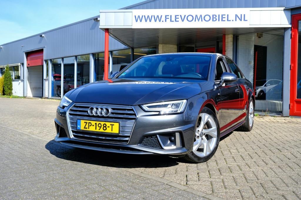 Audi A4 Limousine 35 TFSI Sport S line edition Aut. Navi|B&O, Gebruikt, Euro 6, 4 cilinders, A4