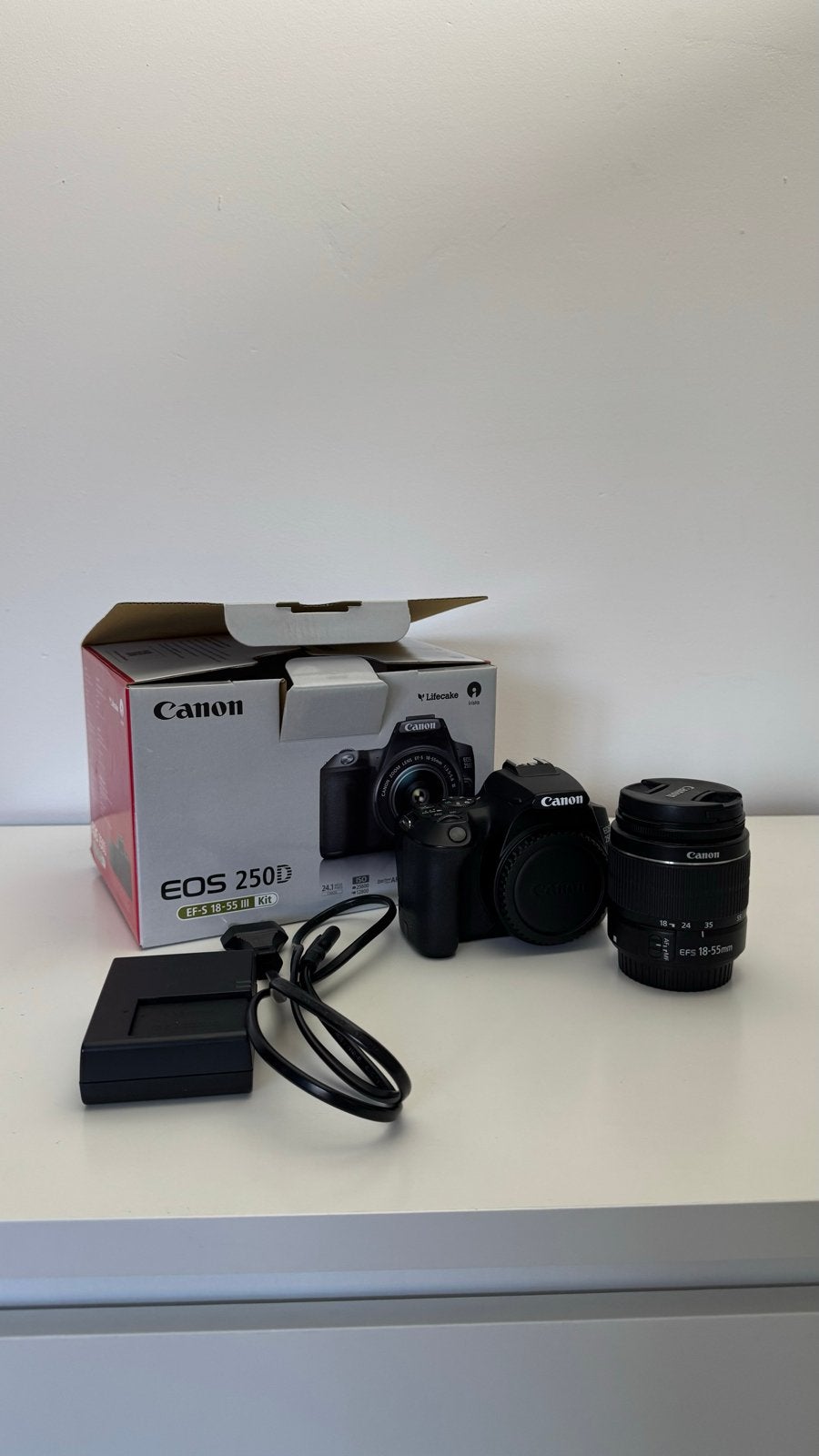 Canon EOS 250D DSLR + 18-55mm kit-lens, Audio, Tv en Foto, Fotocamera's Digitaal, Ophalen, Spiegelreflex, Canon, Beeldstabilisatie