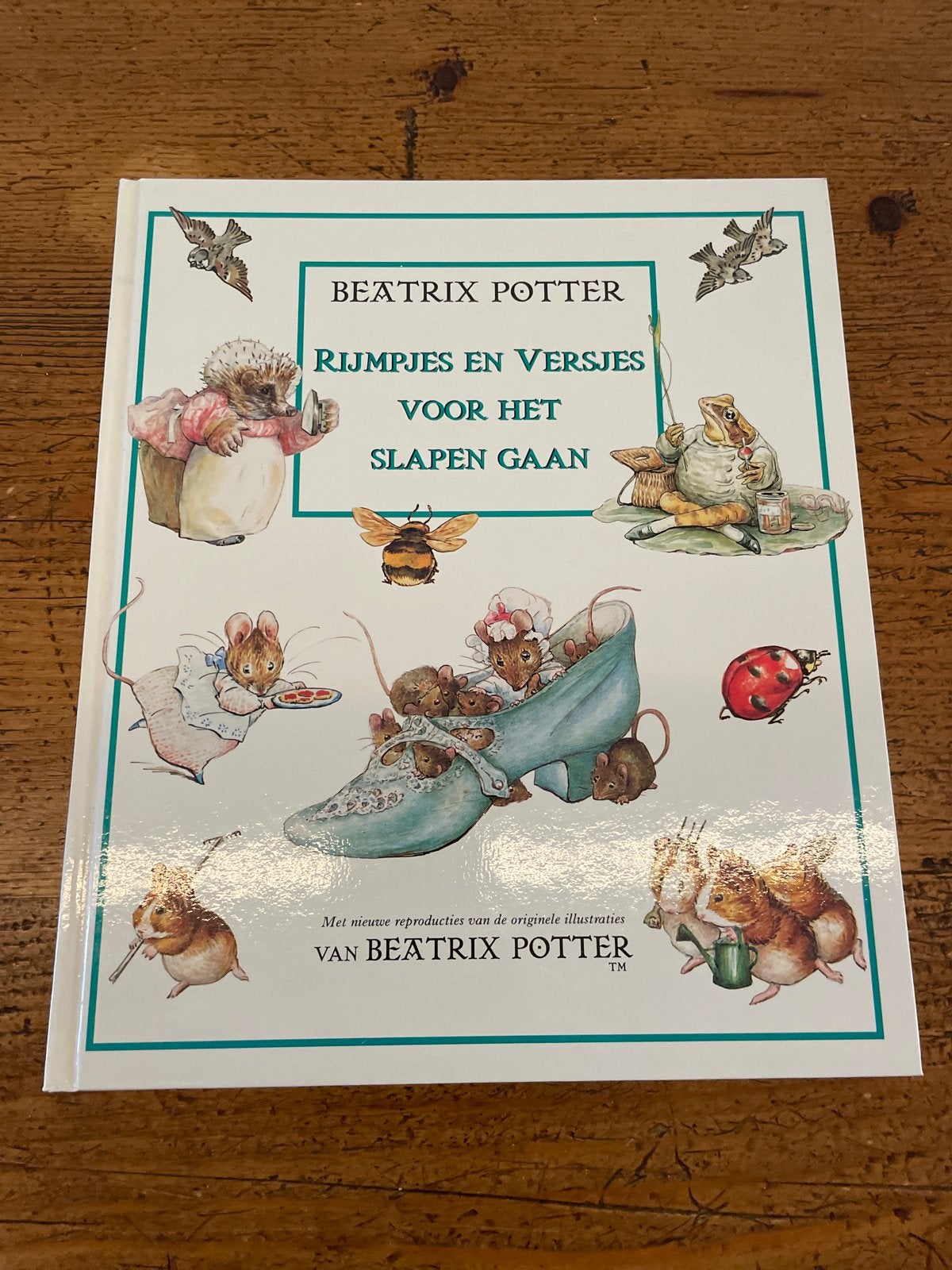 Beatrix Potter: Rijmpjes en Versjes voor het Slapen Gaan, Ophalen of Verzenden, Zo goed als nieuw, 2 tot 3 jaar