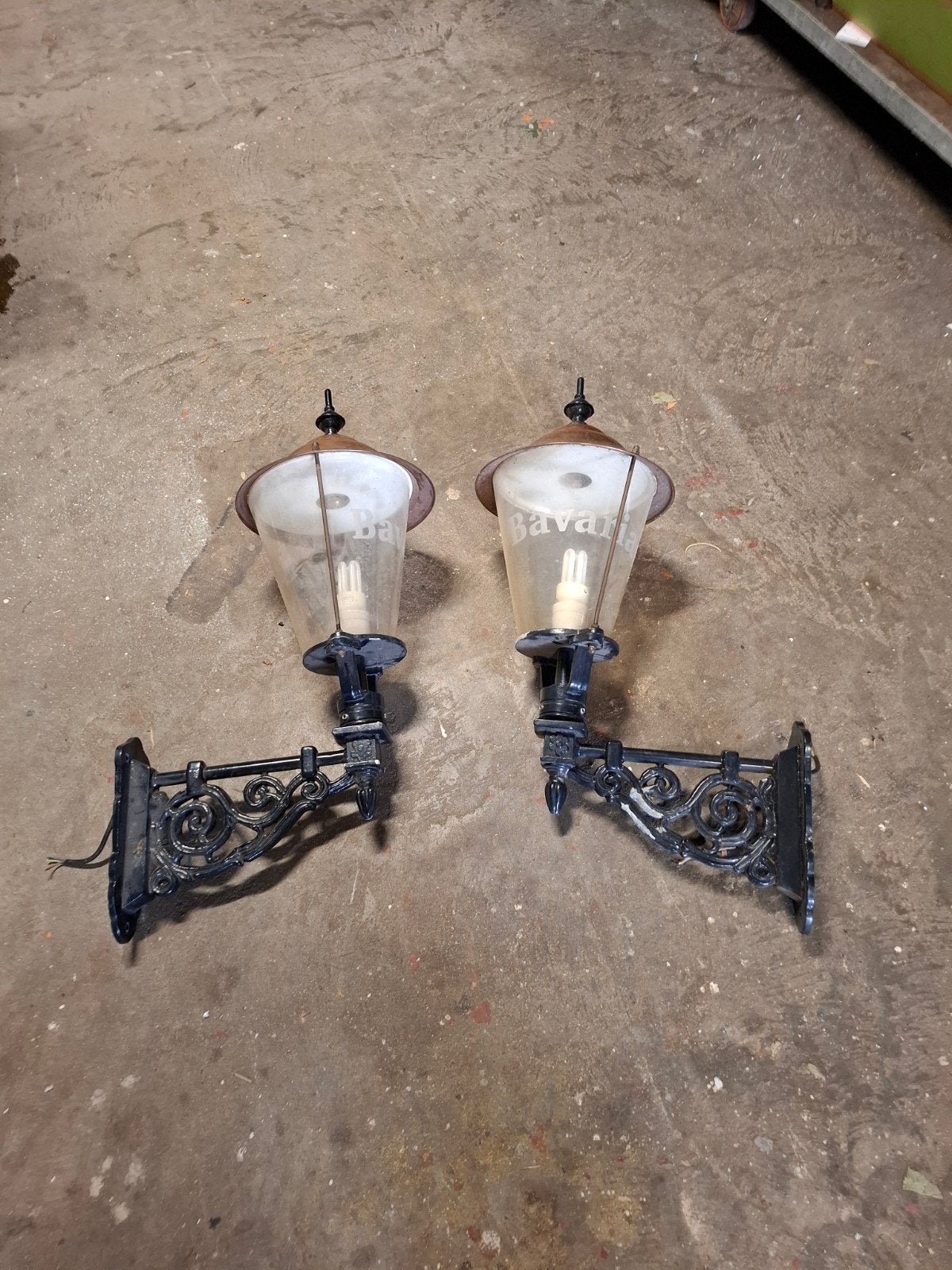 Set van 2 Bavaria buitenlampen - Wandlampen, Ophalen of Verzenden