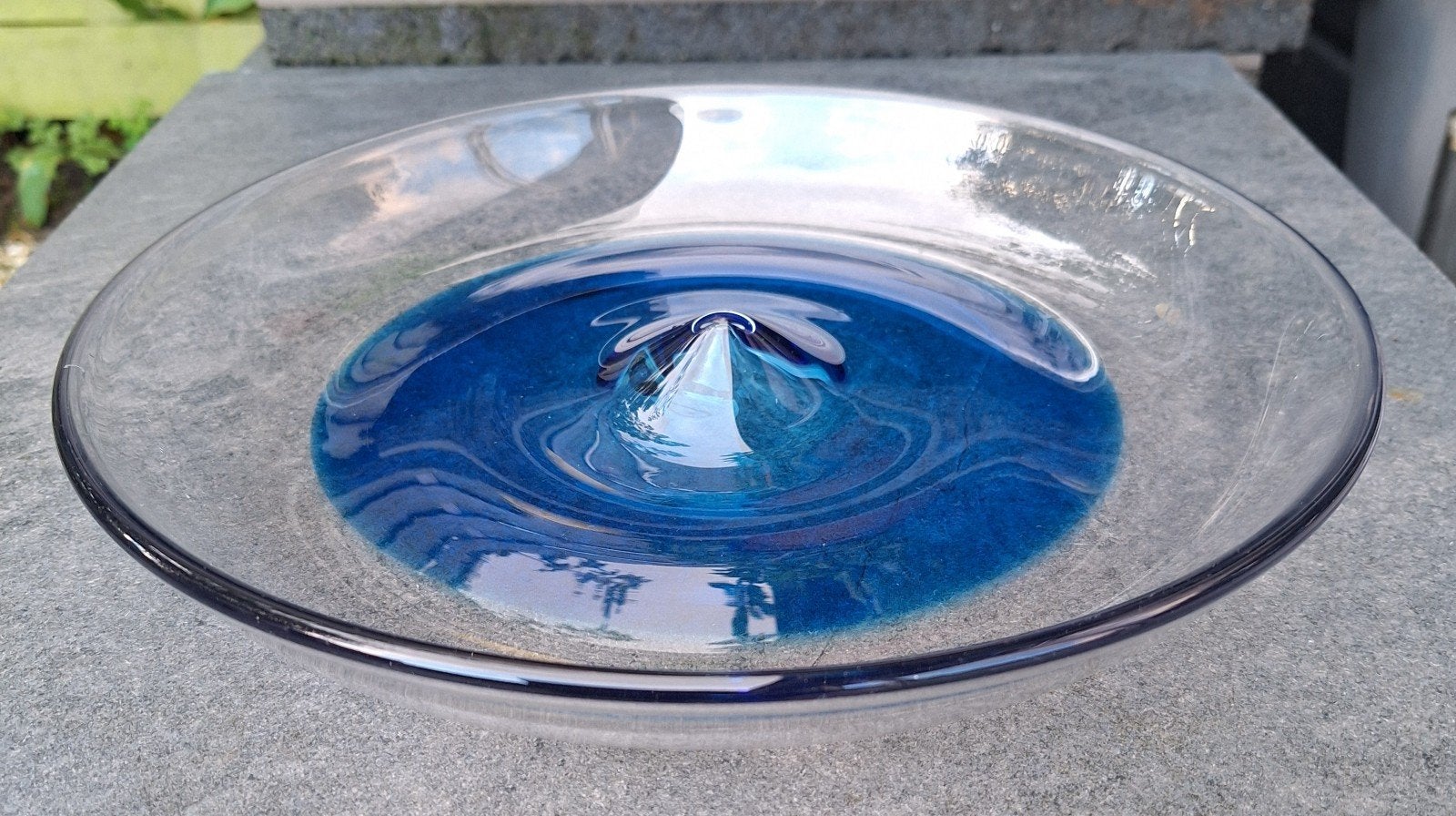Stockholm glazen schaal 'Waterdruppel' - Gunnel Sahlin, Antiek en Kunst, Ophalen of Verzenden