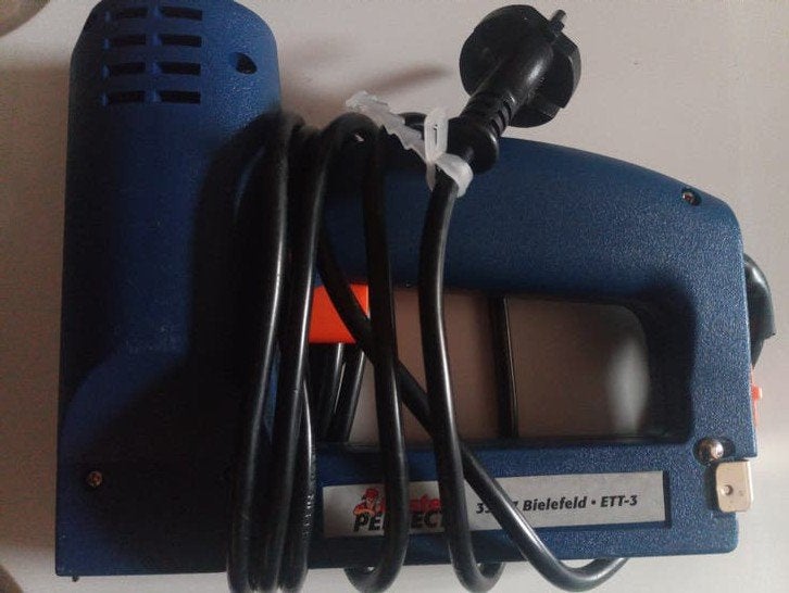 Elektrische Nietmachine, Ophalen of Verzenden, Gebruikt, Tacker/nietmachine, Overige merken