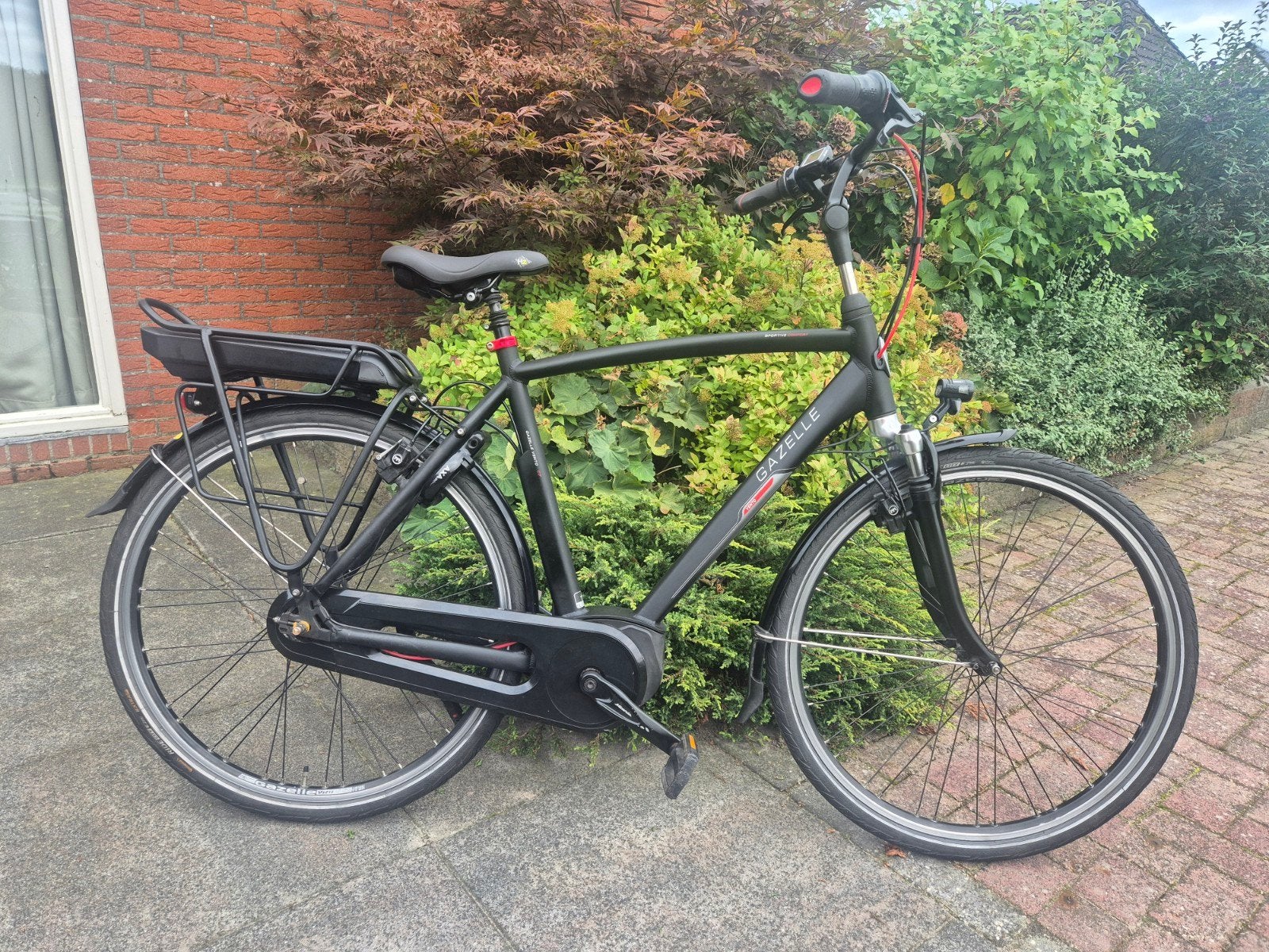 nette Gazelle Vento C7 met Bosch middenmotor, Ophalen, Zo goed als nieuw, 50 km per accu of meer, 55 tot 59 cm