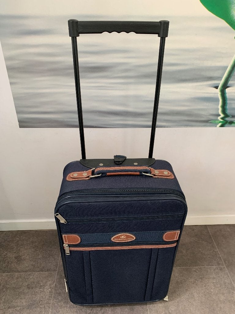 Koffer klein, Ophalen, Wieltjes, Gebruikt, Minder dan 50 cm