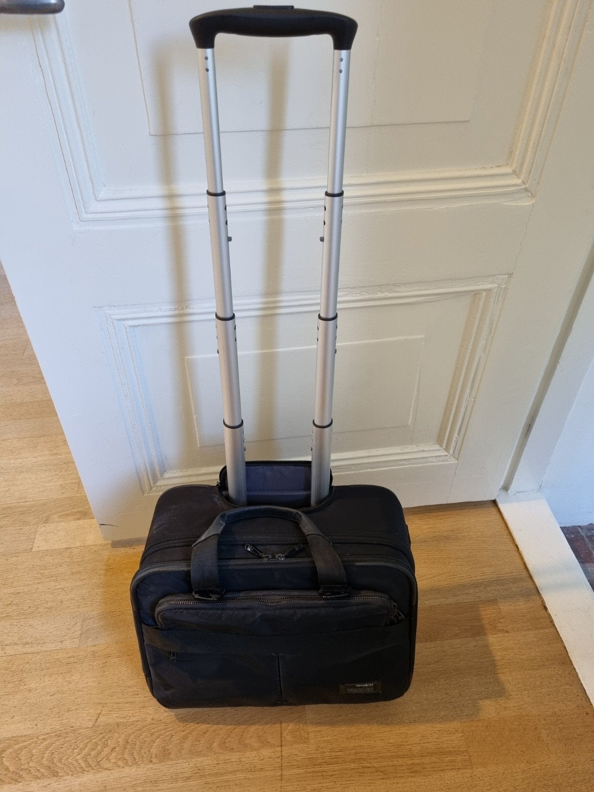 Samsonite laptoptas/trolley met uitschuifbare handgreep, Zwart, Minder dan 35 cm, Ophalen of Verzenden, Zo goed als nieuw