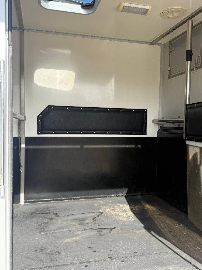 Foto 7 van Renault Master Roelofsen Paardenwagen Horsetruck LAGE KM