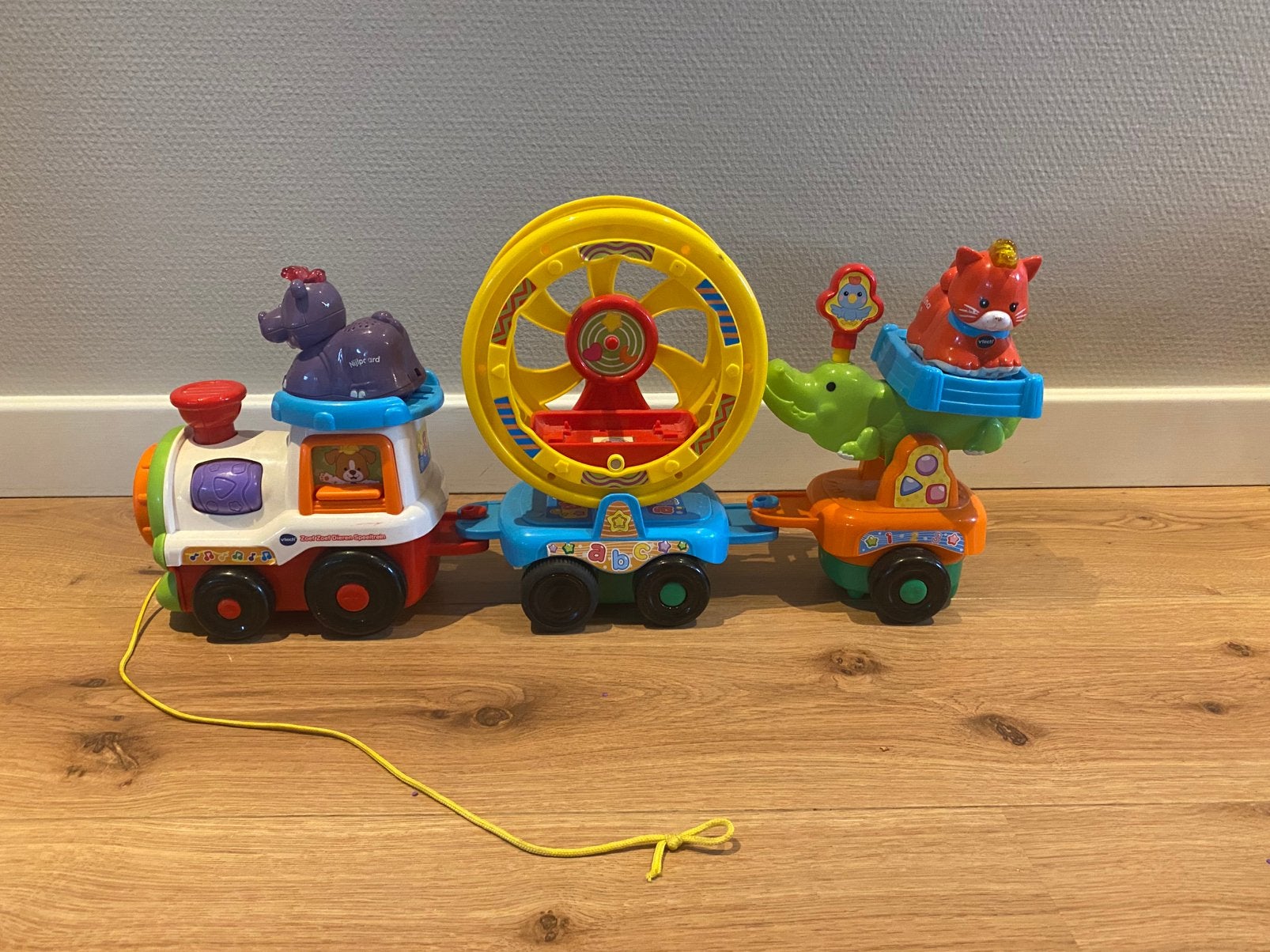 Zoef zoef dieren trein met 2 dieren, Ophalen of Verzenden, Zo goed als nieuw, 6 maanden tot 2 jaar