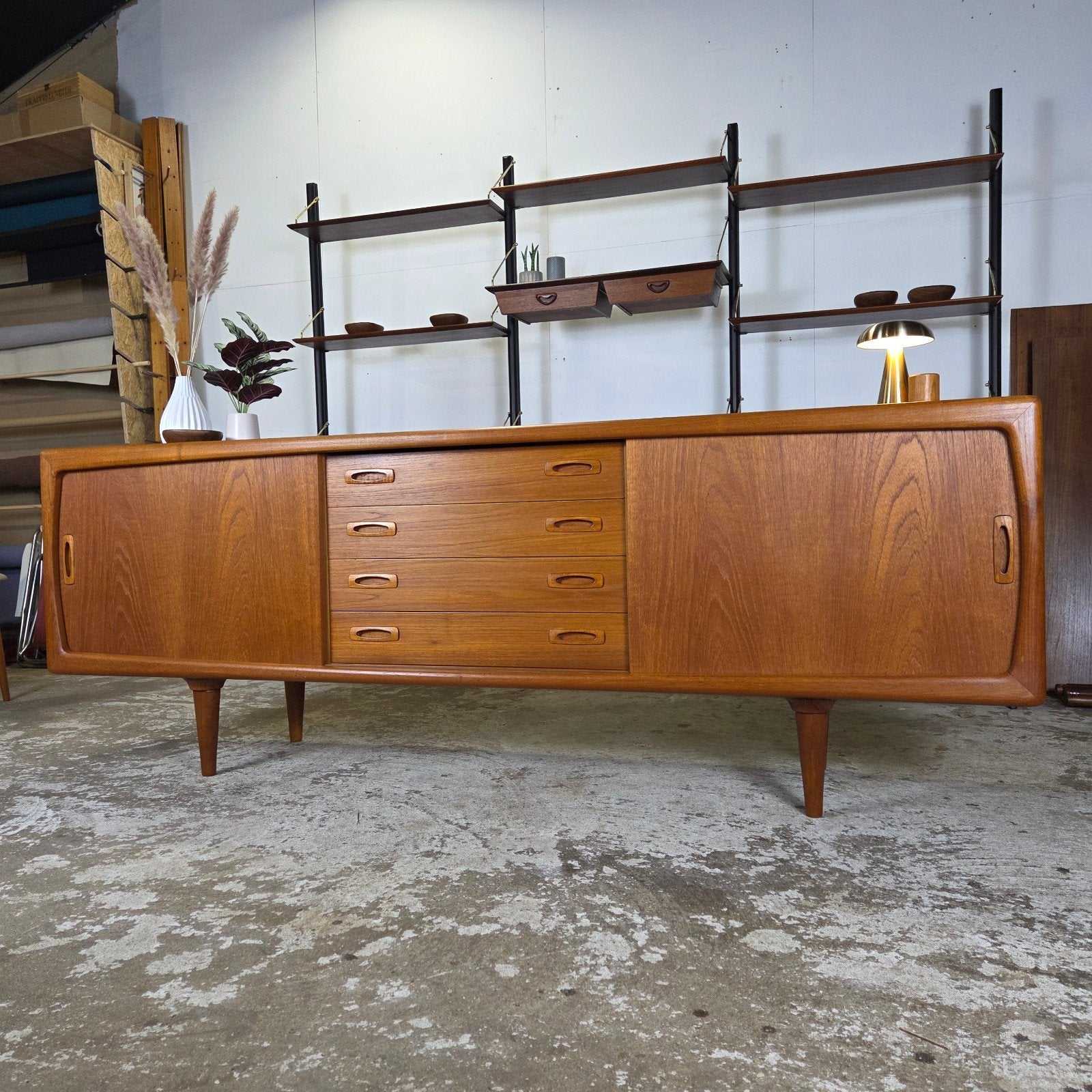 H.P. Hansen Deens sideboard, vintage tv meubel, wandmeubel, Ophalen, Scandi, Mid Century, Dyrlund, Wegner, Silkeborg, Teakhout