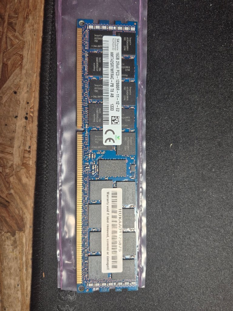 SK Hynix 16GB DDR3 RAM PC3-12800R Servergeheugen, Console, DDR3, Ophalen of Verzenden, Zo goed als nieuw