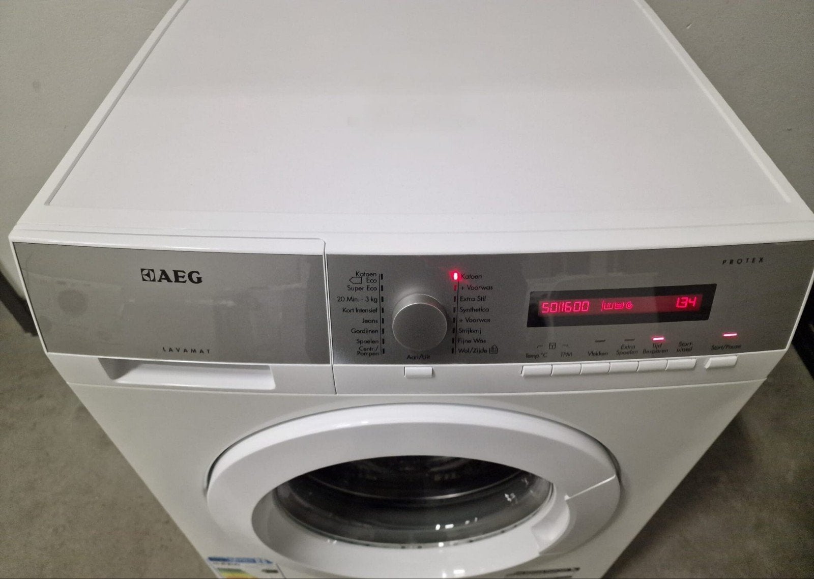 super mooi AEG Lavamat Protex wasmachine, Witgoed en Apparatuur, Ophalen, Zo goed als nieuw, 85 tot 90 cm, 1200 tot 1600 toeren