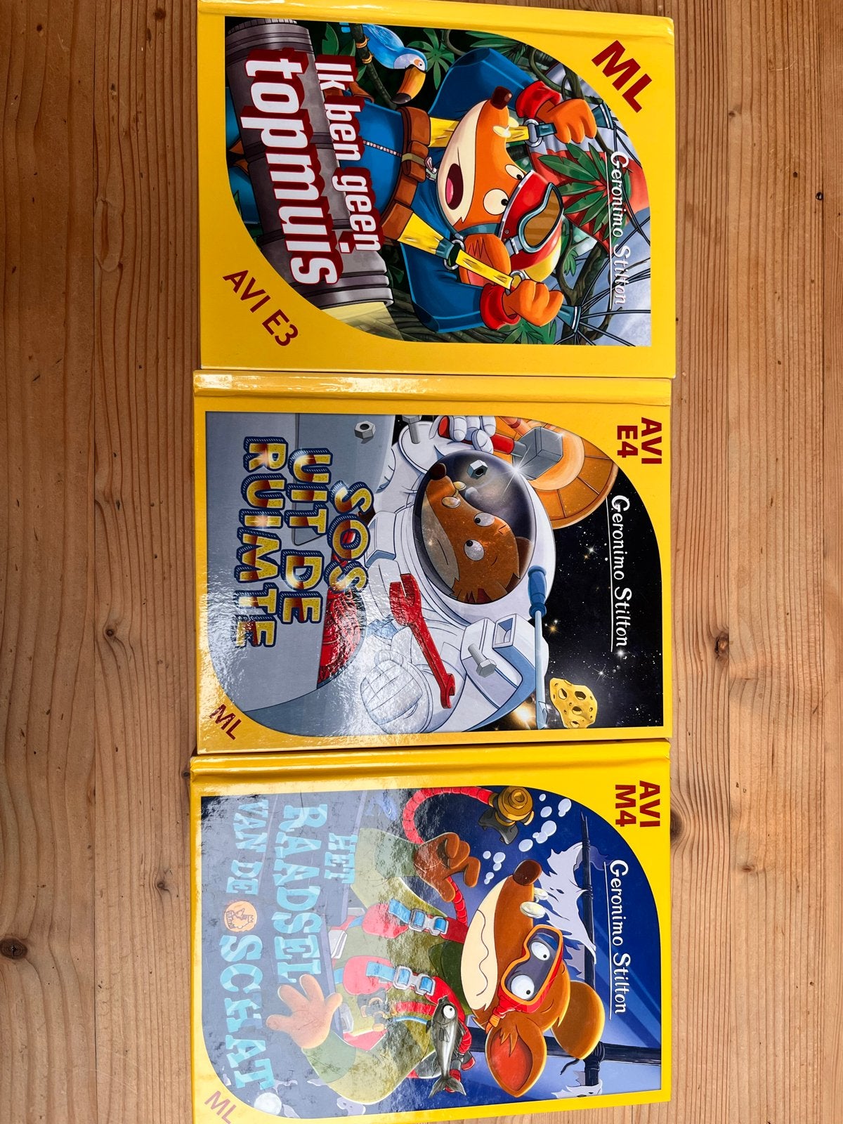 Makkelijk lezen;Geronimo Stilton Boeken - 3-delige set, Ophalen of Verzenden, Zo goed als nieuw, Fictie algemeen
