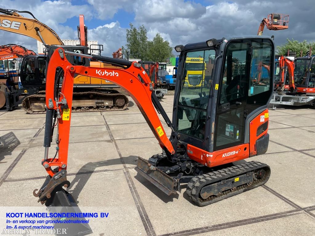 Kubota KX 019-4 5xon stock!!! New Bucket, Zakelijke goederen, Machines en Bouw | Kranen en Graafmachines, Graafmachine