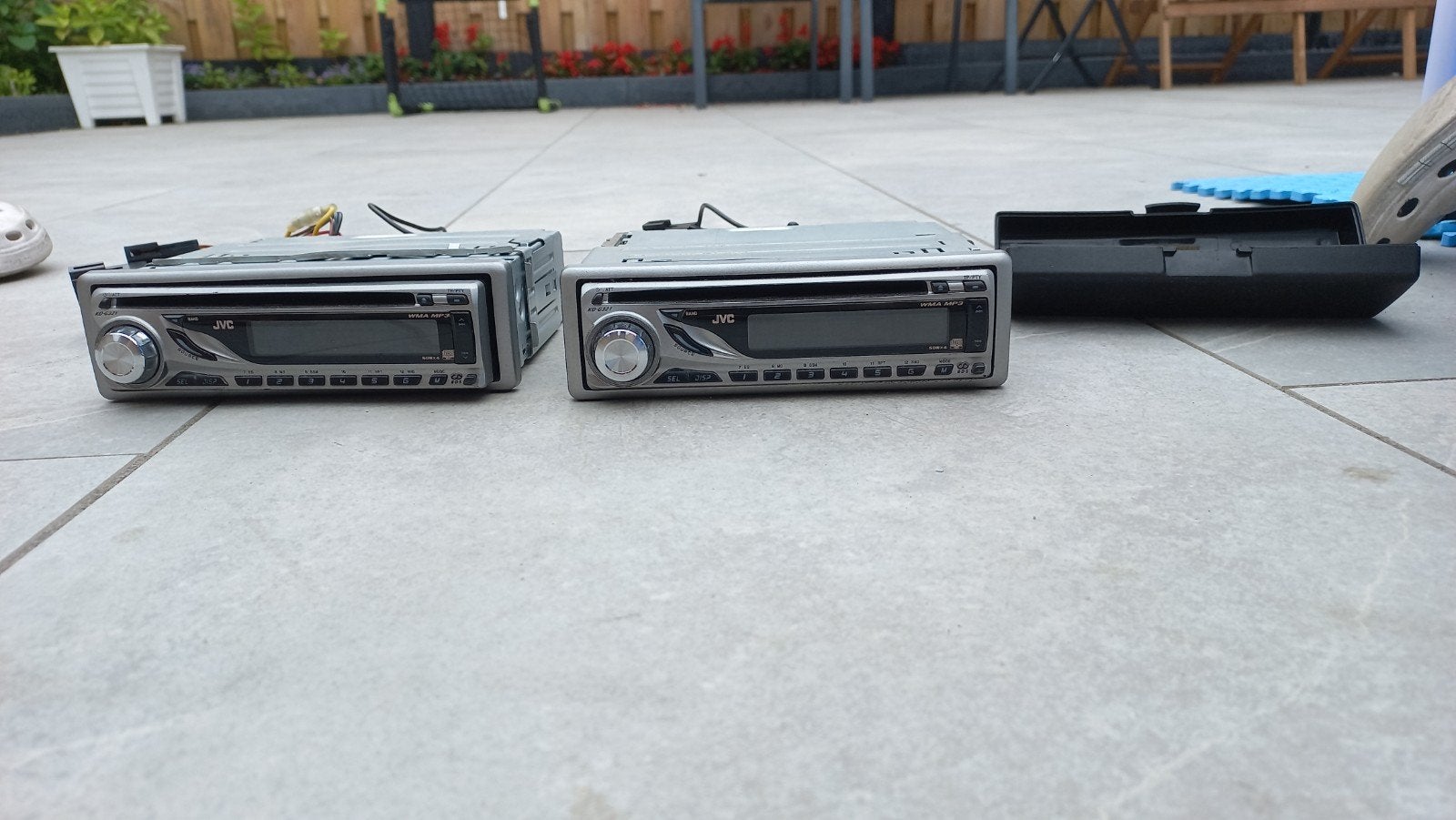 2x JVC autoradio met afneembaar frontje, Ophalen of Verzenden, Gebruikt