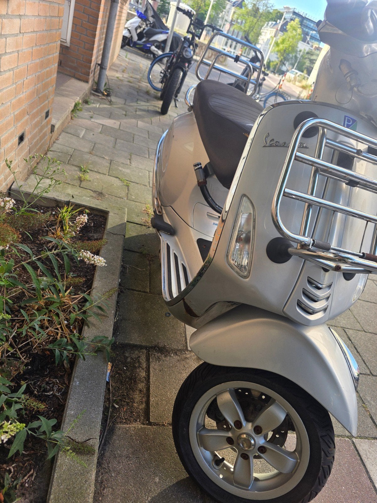 Vespa Sprint Touring 2015 - Zilver - Goed onderhouden, Ophalen, Gebruikt, Overige modellen, Maximaal 45 km/u