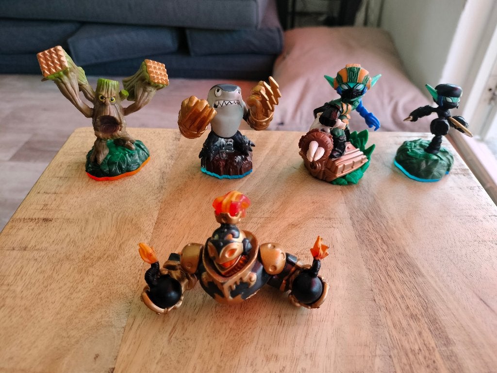 DIverse Skylanders figuren, Ophalen of Verzenden, Gebruikt