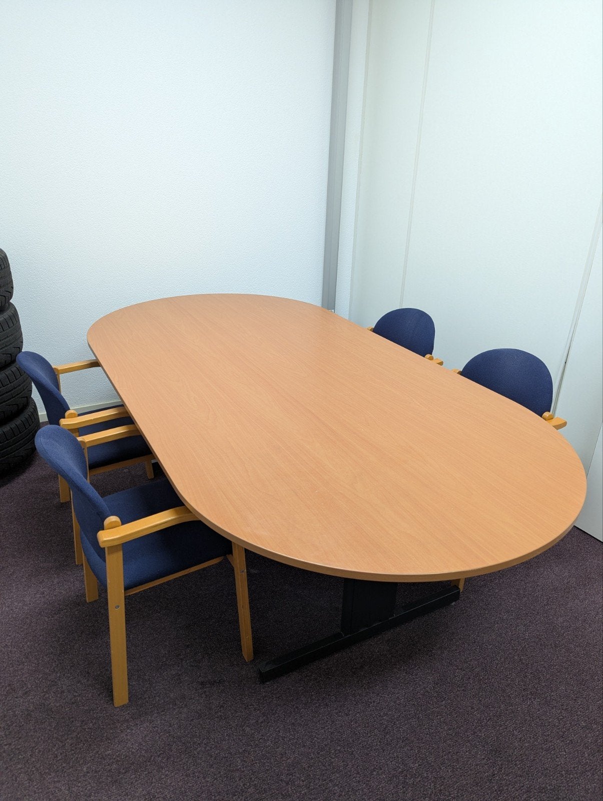Vergadertafel ovaal 240x120 + 4 stoelen, Huis en Inrichting, Bureaus, Ophalen, Gebruikt, 120 cm, Hout