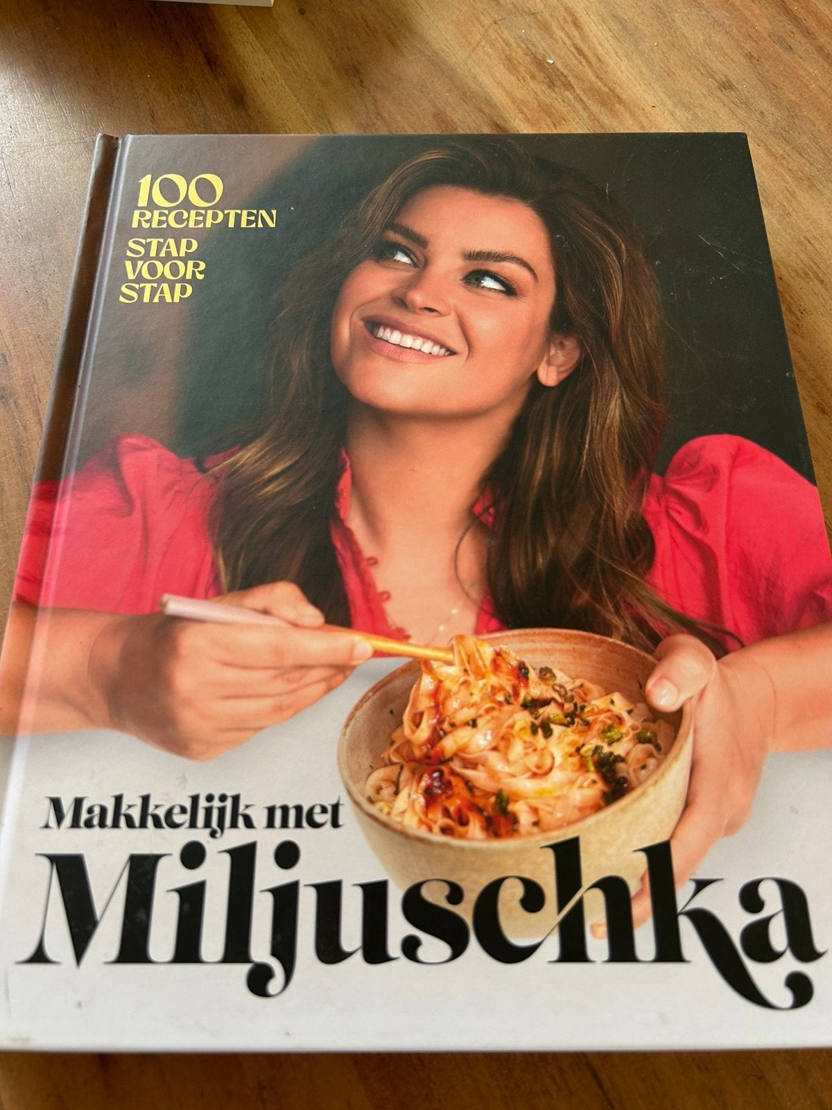 Makkelijk met miljuschka, Boeken, Ophalen of Verzenden, Zo goed als nieuw