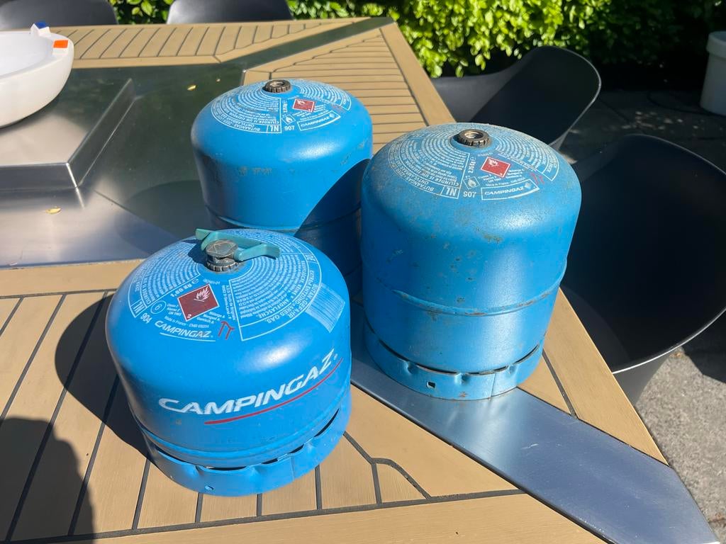 Campingaz gasflessen (3 stuks), Ophalen, Zo goed als nieuw