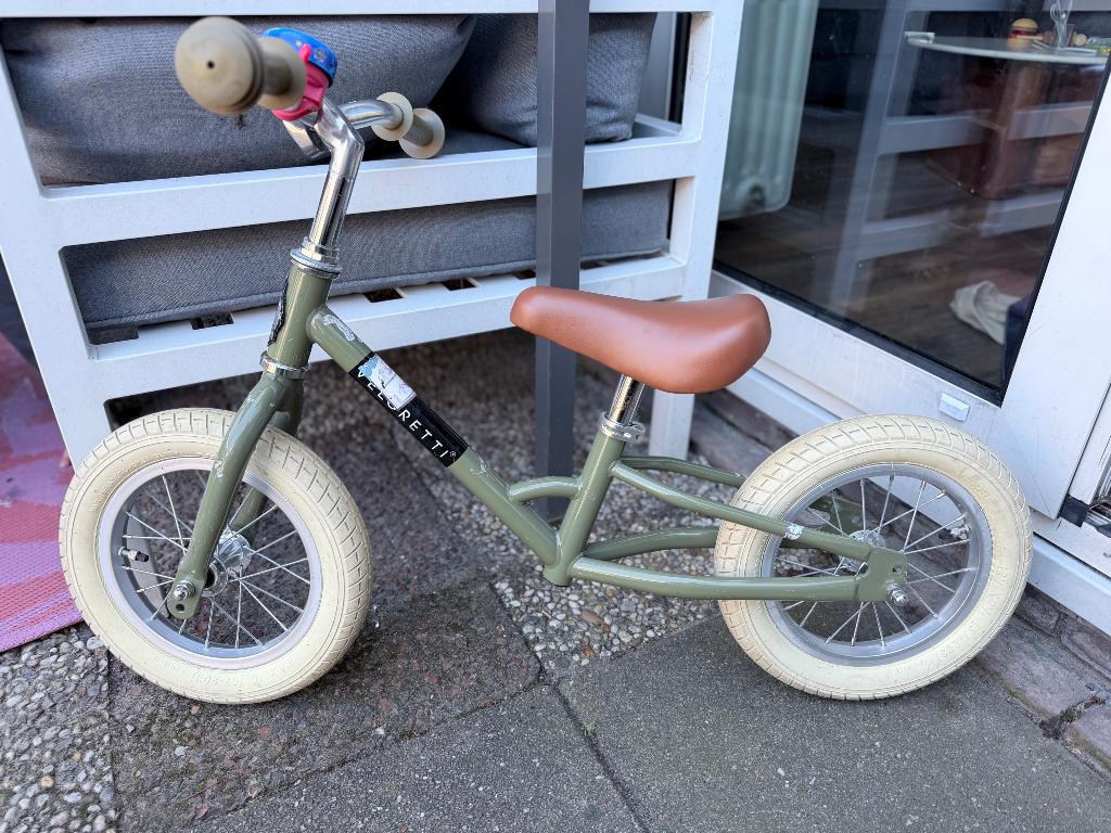 veloretti loopfiets, Fietsen en Brommers, Fietsen | Kinderfietsjes, Ophalen, Zo goed als nieuw, Minder dan 16 inch, Veloretti