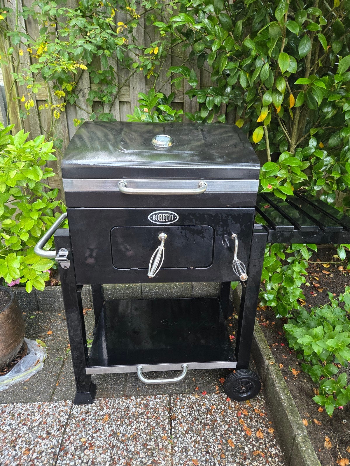Boretti BBQ in zeer goede staat, inclusief hoes, Ophalen, Zo goed als nieuw, Boretti