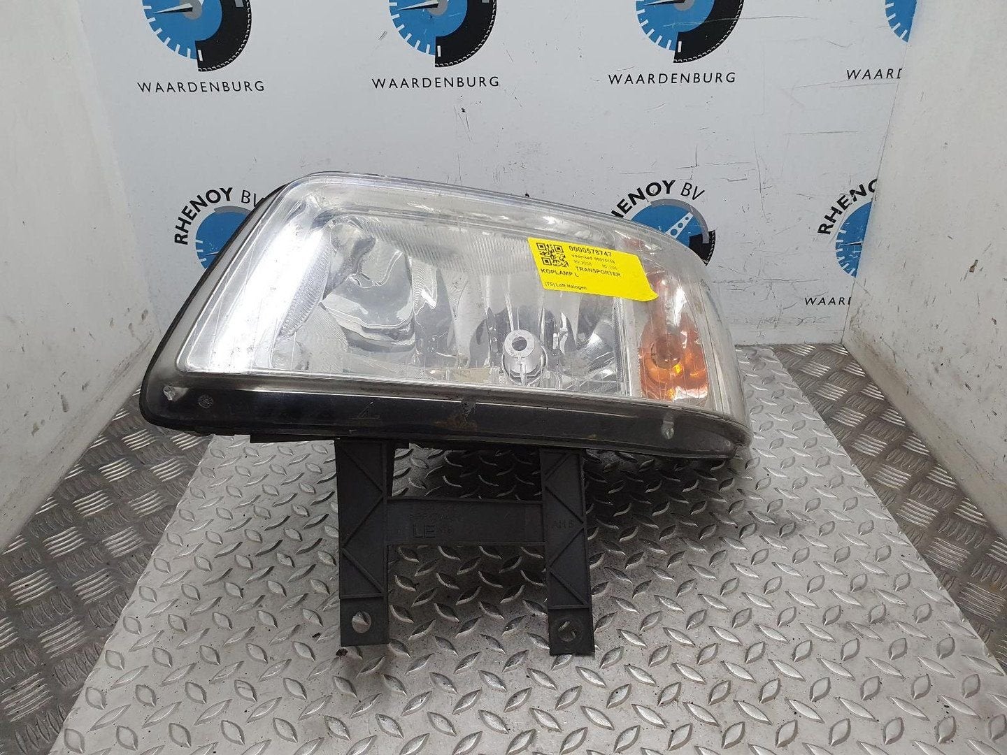 VOLKSWAGEN TRANSPORTER 2.5 TDI 300 Trend.DC KOPLAMP L 2008, Ophalen of Verzenden, Gebruikt, ARN erkend