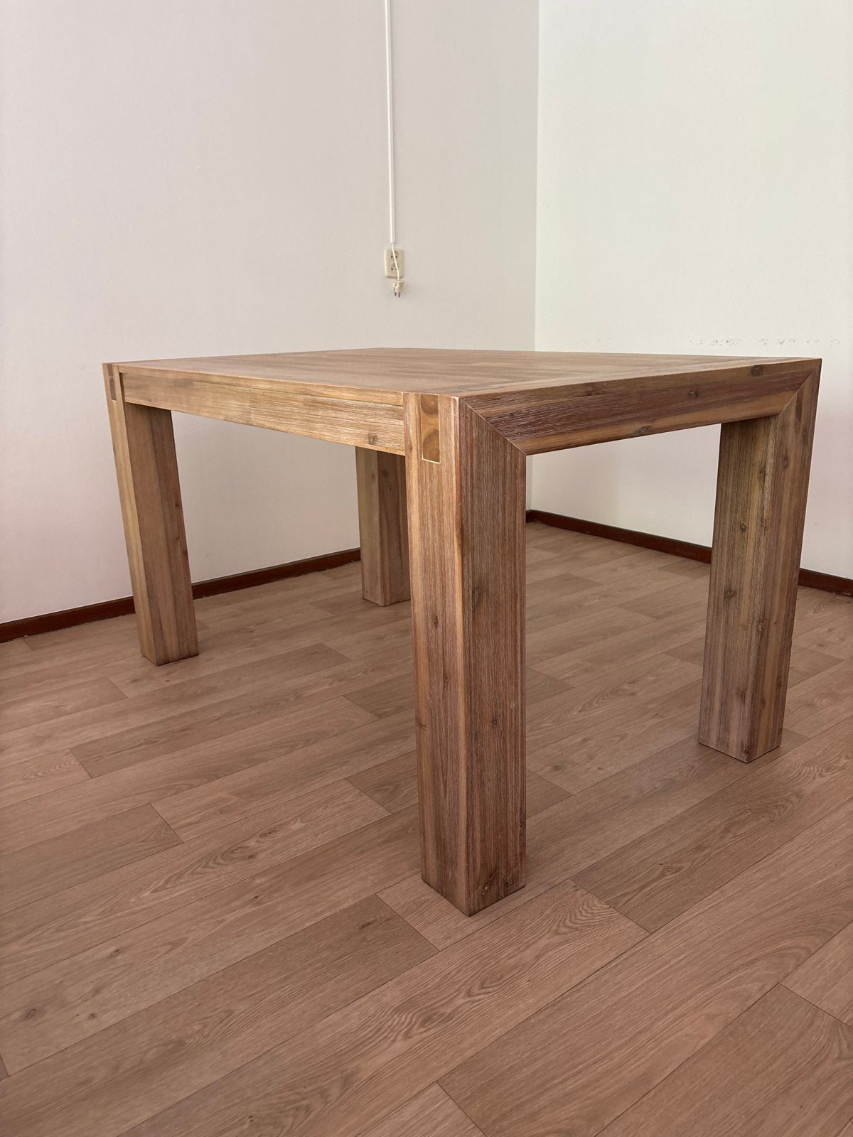 Massief houten eettafel - 140 x 85 x 78,5 cm, Ophalen, Gebruikt, 100 tot 150 cm, 50 tot 100 cm