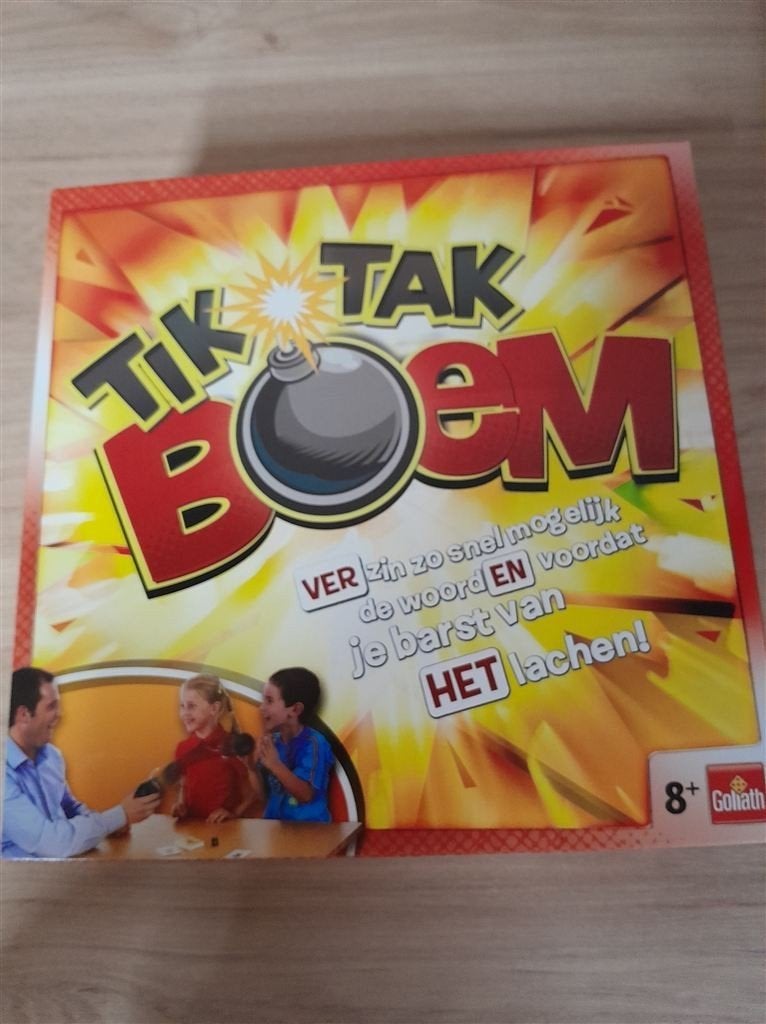 Tik tak boem - s1496, Hobby en Vrije tijd, Verzenden, Zo goed als nieuw