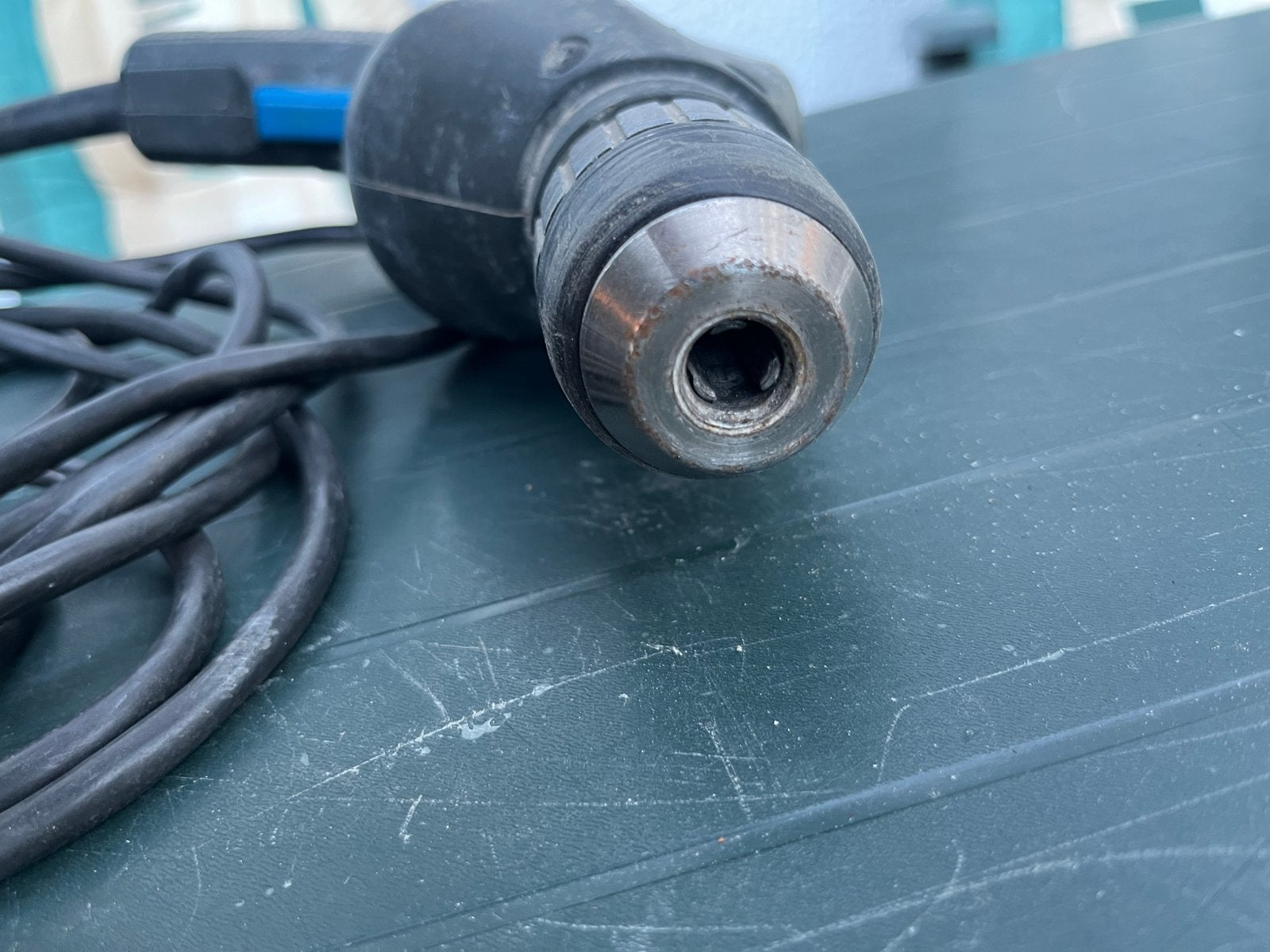 Elu Boormachine - Toerental Geregeld tot 1300 RPM, Ophalen of Verzenden, Gebruikt, Boormachine, Variabele snelheid