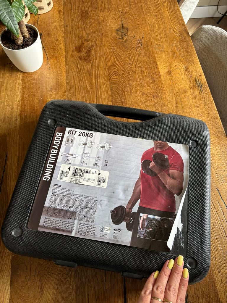 Dumbbellset 20 kg met koffer - Decathlon Domyos, Sport en Fitness, Fitnessmaterialen, Ophalen, Zo goed als nieuw, Armen, Halterset