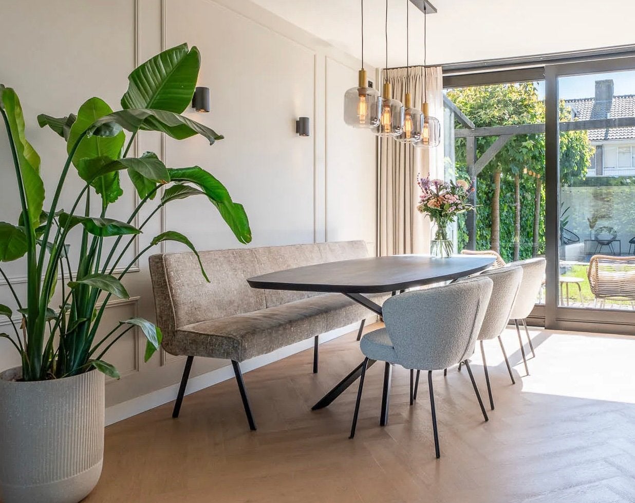Prachtige eettafel Montpellier 220 cm + eetkamerbank Hinte, Ophalen, Zo goed als nieuw