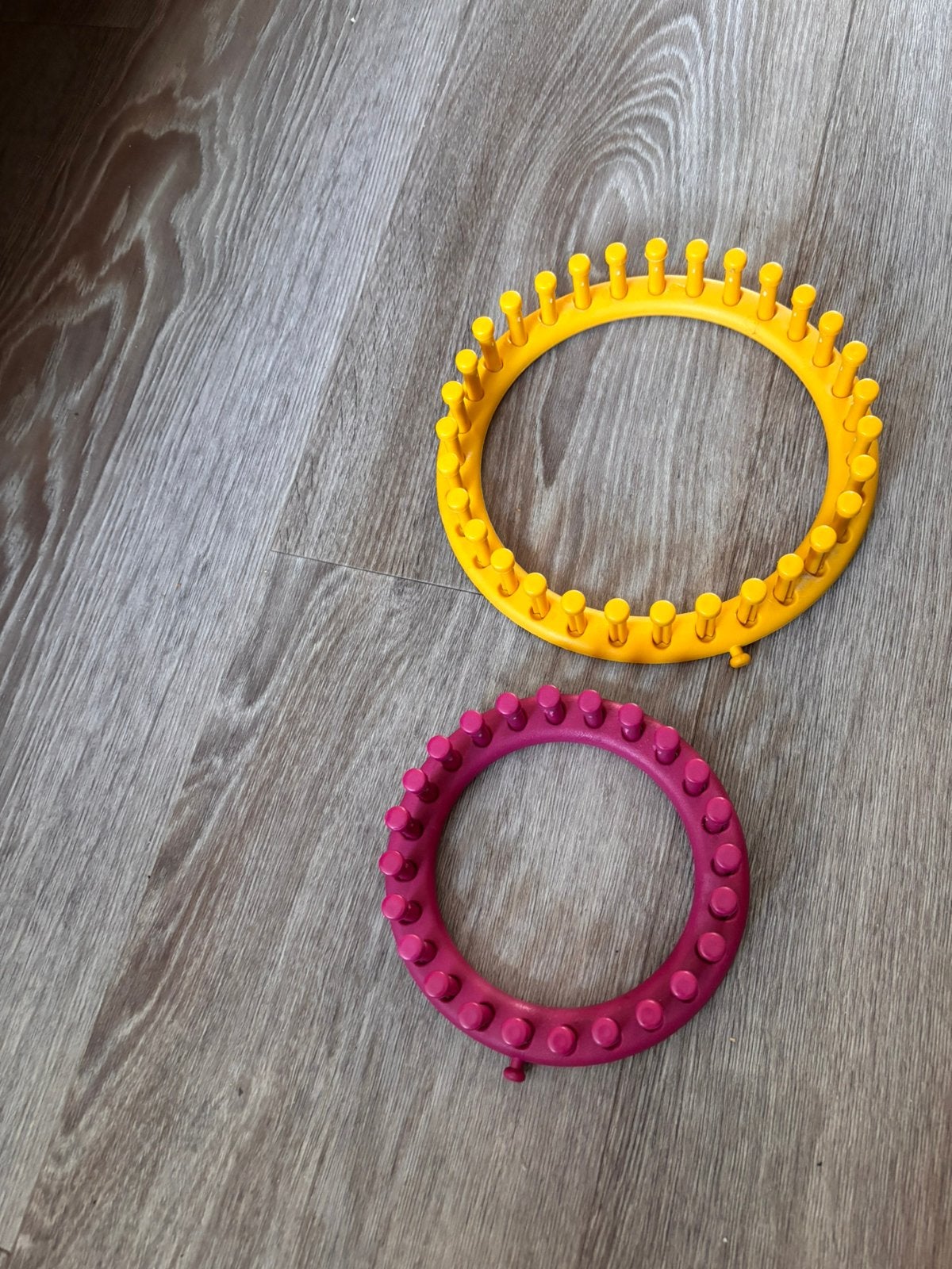 Rond brei houders, Hobby en Vrije tijd, Breien en Haken, Ophalen of Verzenden, Zo goed als nieuw, Breien, Patroon of Boek