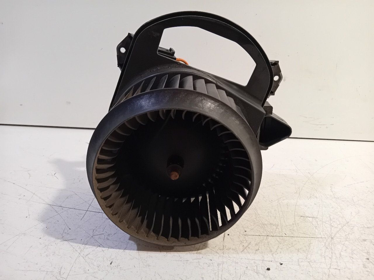 Kachel ventilator motor Mercedes-Benz B-Klasse, Onderdelen@venauto.nl, Van der Ven Autorecycling B.V., Gebruikt, Ettenseweg 76, 4706 PB Roosendaal, The Netherlands