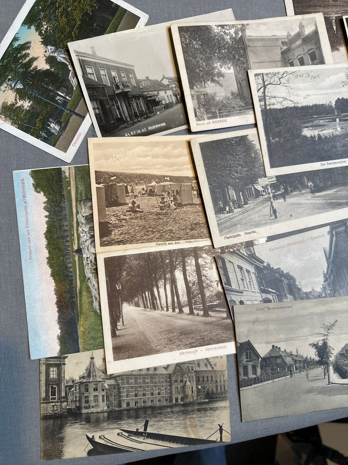 Diverse Oude Ansichtkaarten met Postzegels (ca. 1924), Ophalen of Verzenden, 1920 tot 1940, Gelopen, Zuid-Holland