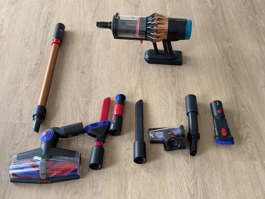 Dyson V16 Piston Animal + Detailreinigingsset, Witgoed en Apparatuur, Stofzuigers, Ophalen, Dweilfunctie, Zo goed als nieuw, Dyson