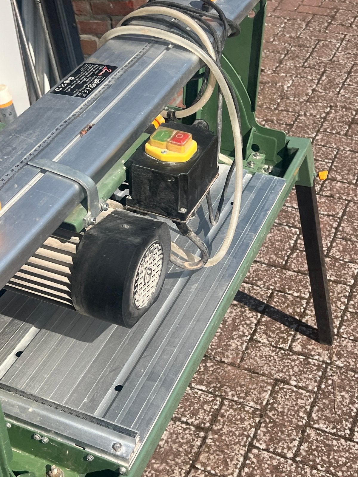 2-Force Tegelzaag Max TZ250-1100W - Krachtige Tegelsnijder, Ophalen, Gebruikt, Overige typen, 600 tot 1200 watt
