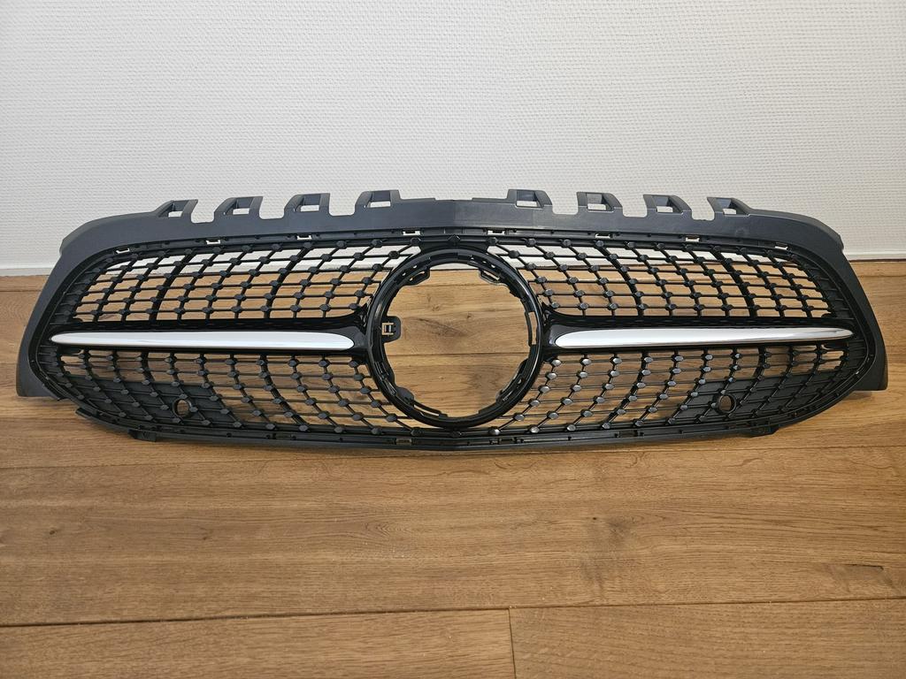 Edition 1 diamond grill zwart, Ophalen, Gebruikt, Voor, Mercedes-Benz