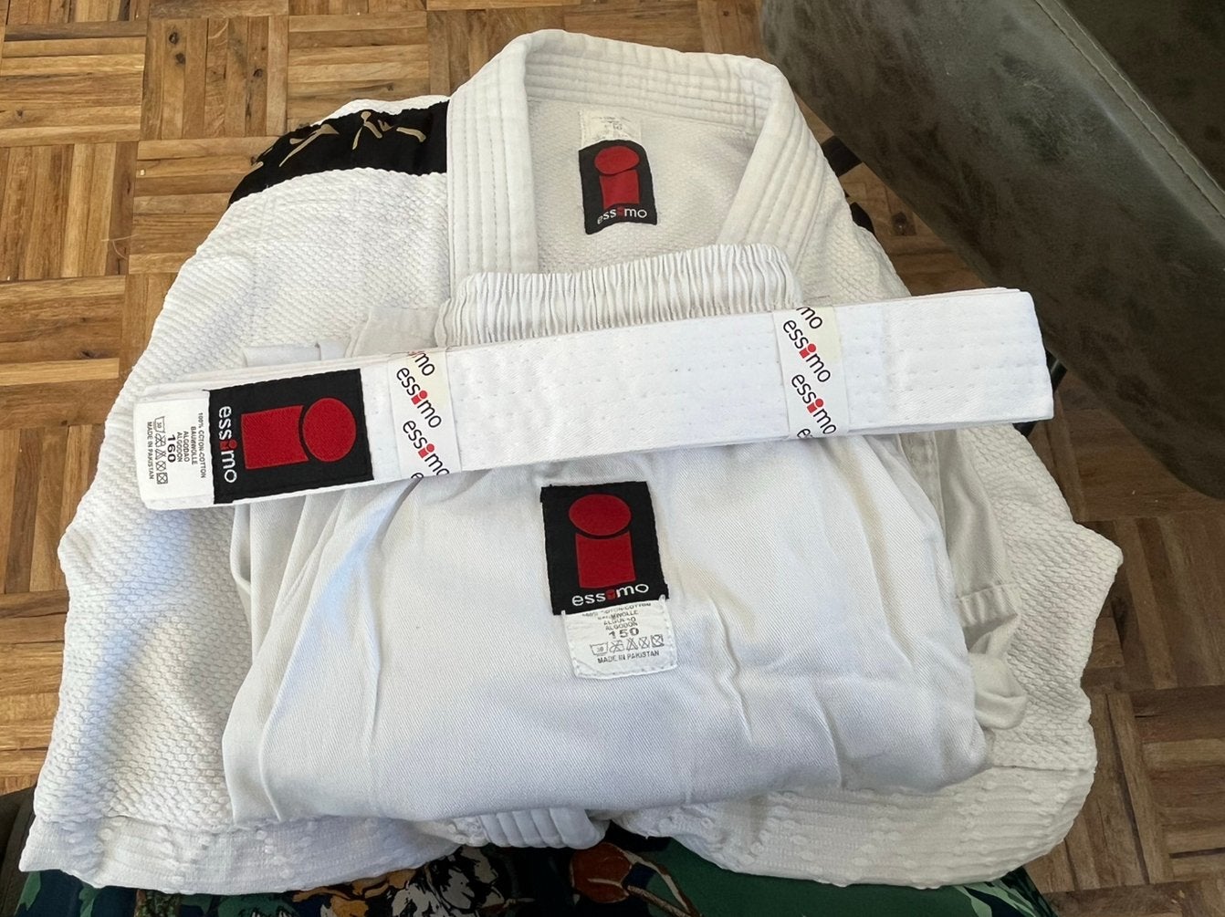 Judopak 150 Essimo, Sport en Fitness, Vechtsporten en Zelfverdediging, Maat XS of kleiner, Judo, Vechtsportpak, Ophalen of Verzenden
