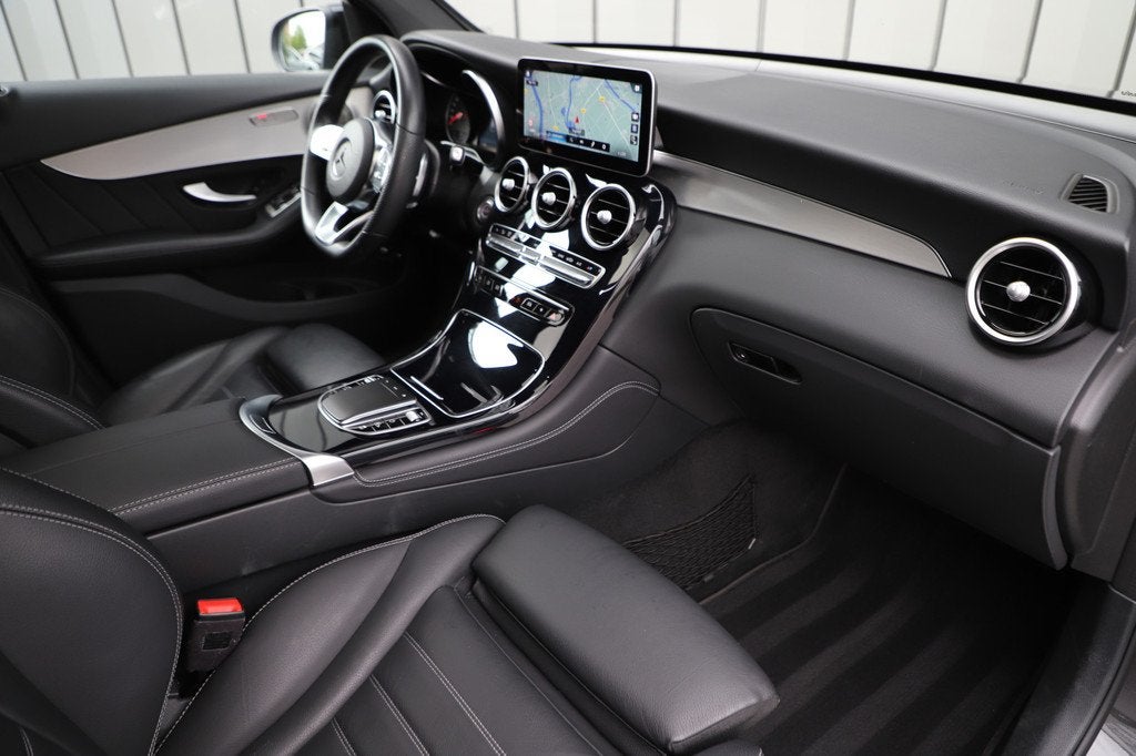 Mercedes-Benz GLC Coupé 300 AMG 4-Matic | 258PK | Schuifdak, Gebruikt, 4 cilinders, Automatische klimaatregeling, Bedrijf