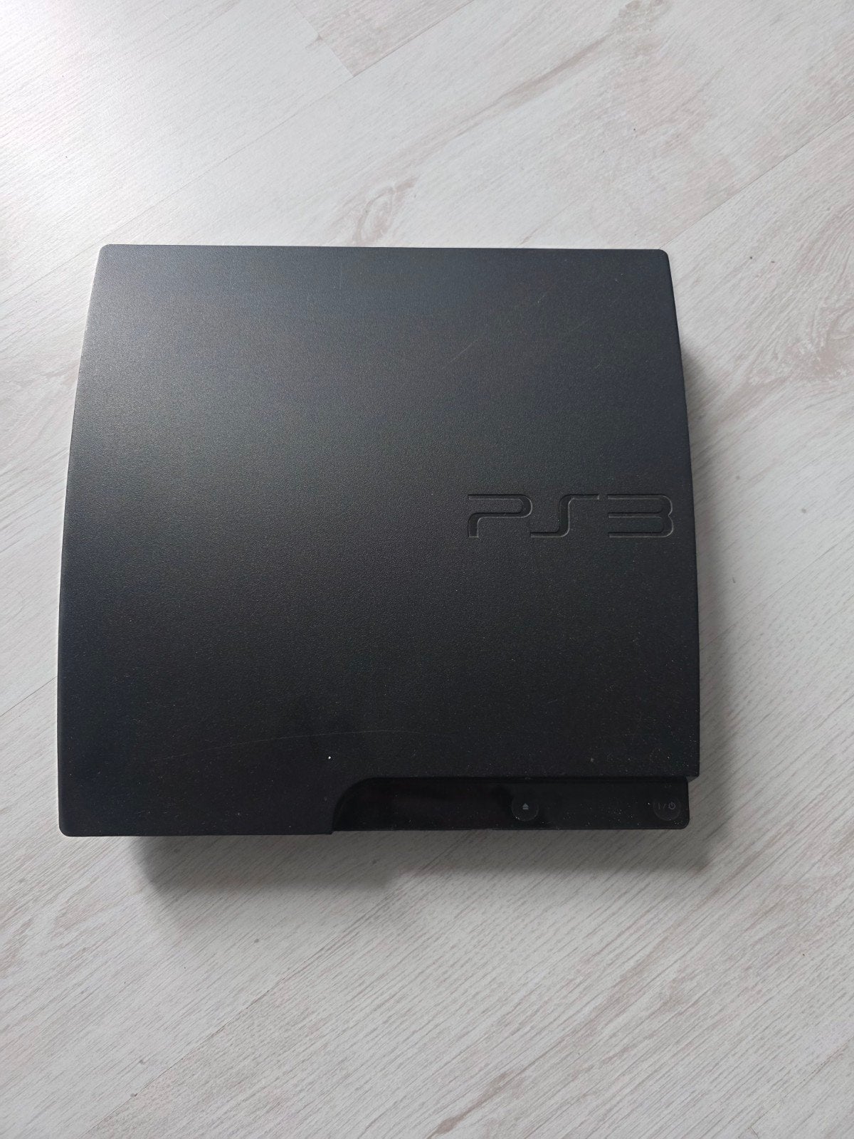 PlayStation 3 Slim met 2 controllers en 6 games, Spelcomputers en Games, Spelcomputers | Sony PlayStation 3, Gebruikt, Slim, Met 2 controllers