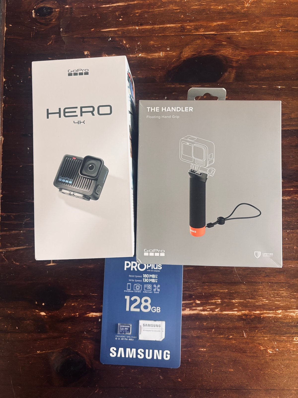GoPro Hero 2024 incl handler en sd kaartje, Ophalen, Nieuw, GoPro