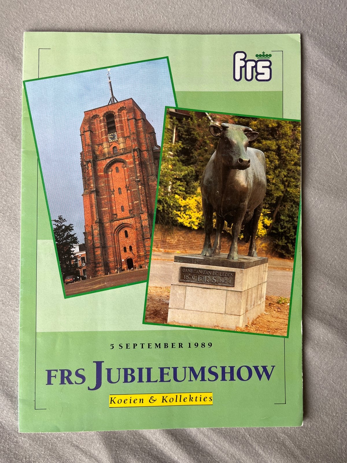 FRS Jubileumshow Koeien & Kollekties Catalogus 1989, Boeken, Ophalen of Verzenden, Gelezen, Catalogus