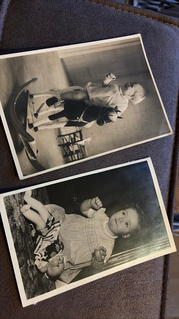 2 koningshuis kaarten prinses speelgoed hobbelpaard pop, Verzamelen, Ansichtkaarten | Themakaarten, Ophalen of Verzenden, Voor 1920