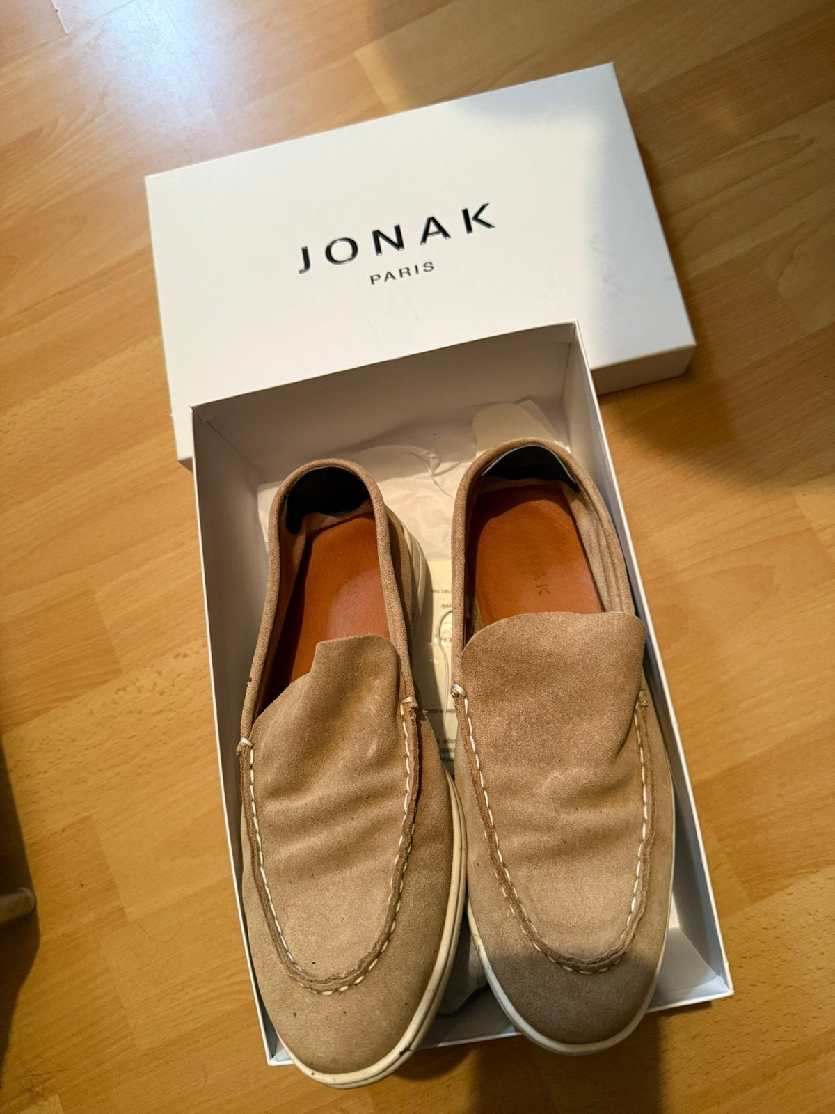 Jonak beige schoen loafers maat 41 suede, Ophalen of Verzenden, Gedragen, Instappers, Beige