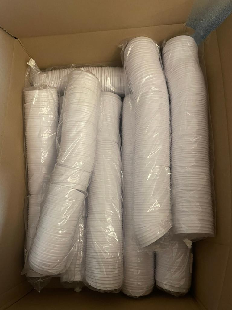 Plastic deksels voor koffiebekers to go, ongeveer 1800 stuks, Huis en Inrichting, Keuken | Servies, Overige materialen, Overige typen