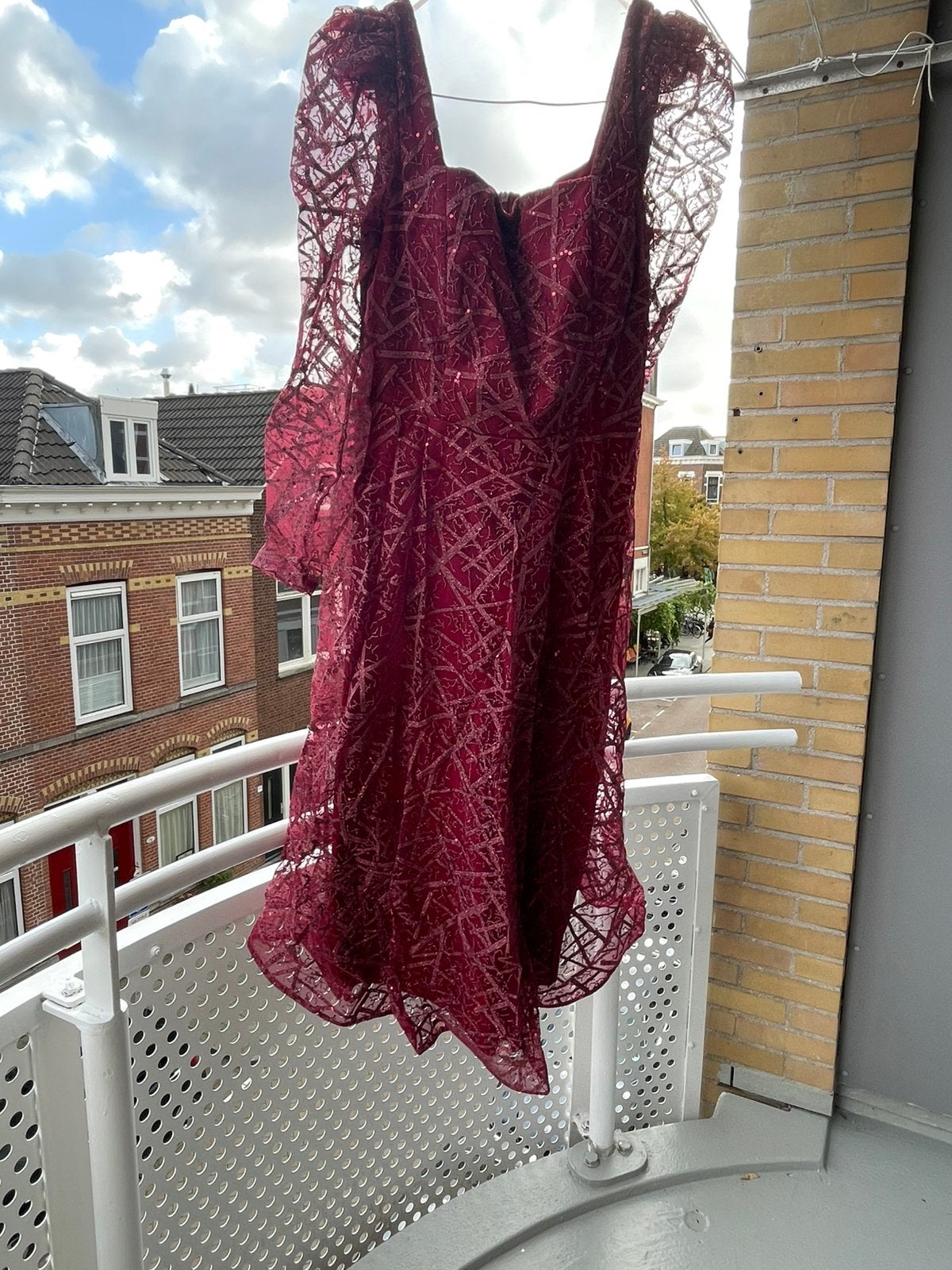twee galajurken en één winterjas, Kleding | Dames, Ophalen, Overige typen, Maat 42/44 (L), Zo goed als nieuw